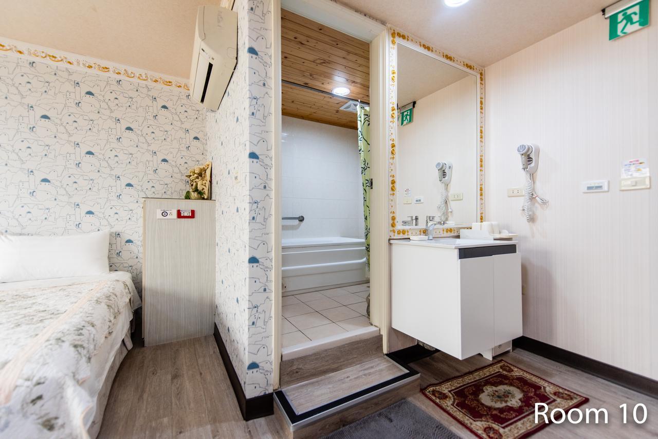 Gwawa Hotel Каосюн Екстериор снимка